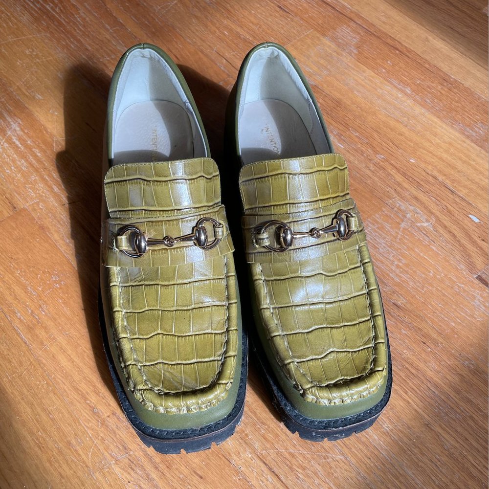 Intentionally Blank HK loafers 39